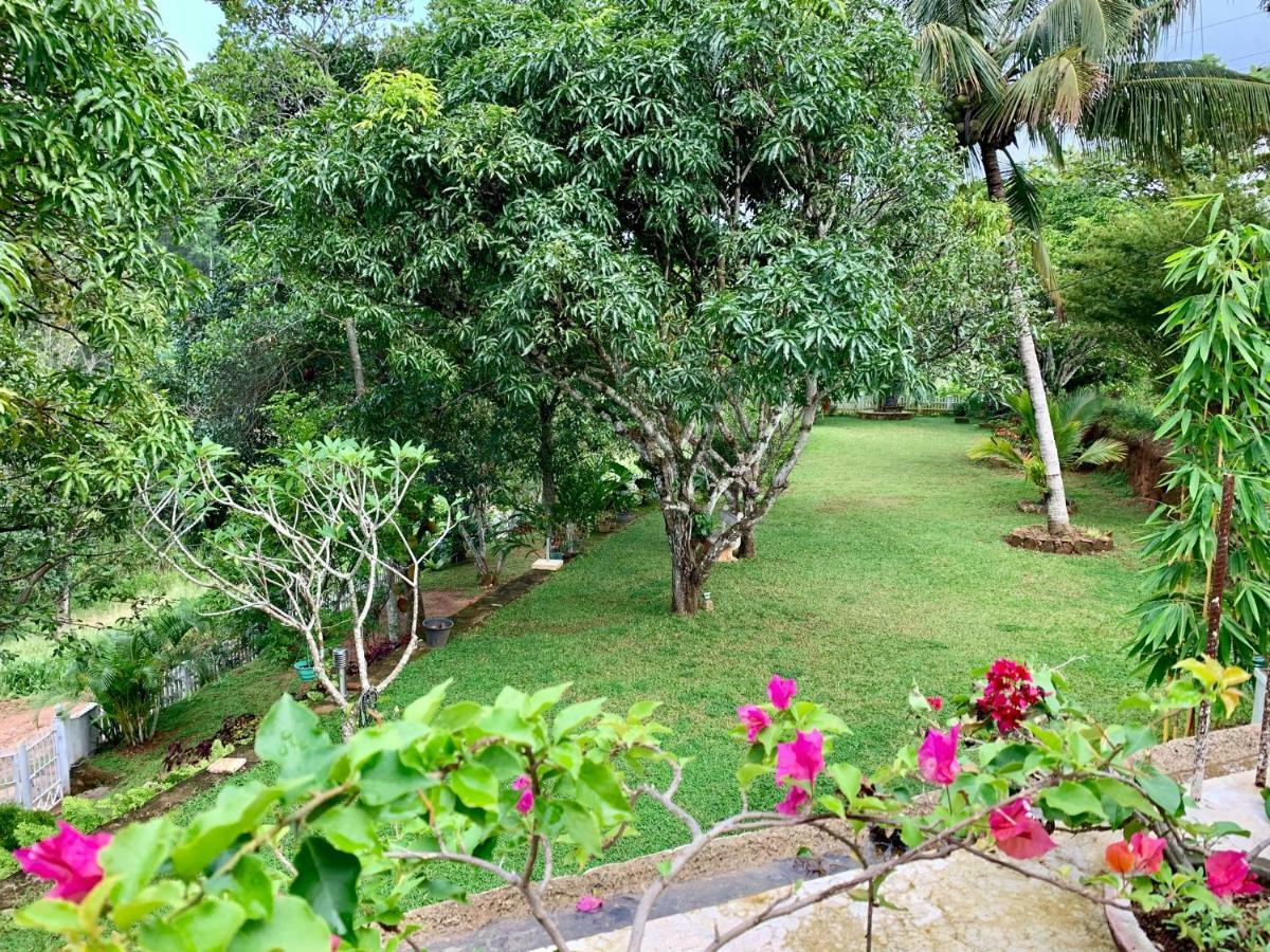 Amandari Holiday Villa Gelioya Exterior photo