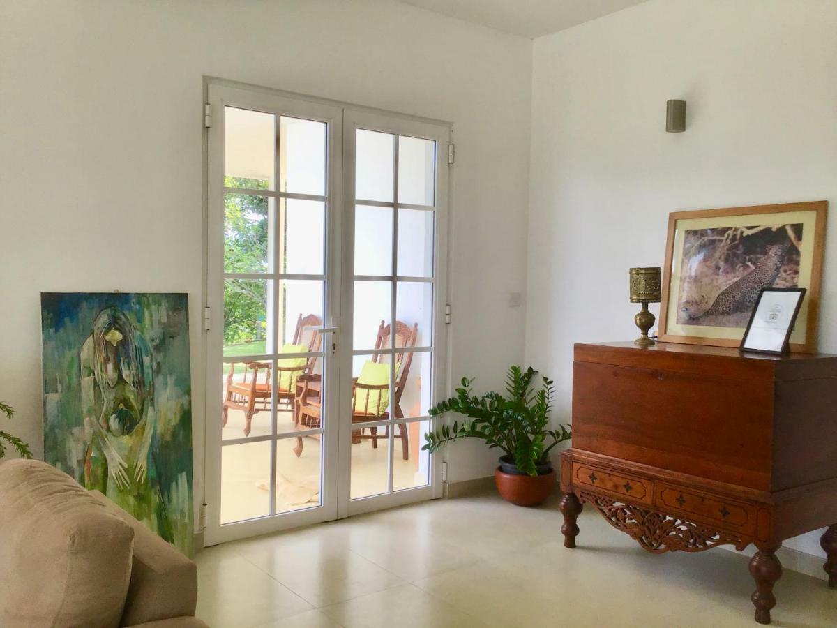 Amandari Holiday Villa Gelioya Exterior photo